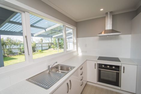 Photo of property in 27 Raymond Street, West End, Timaru, 7910