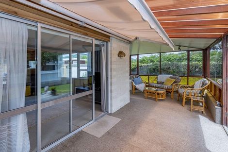 Photo of property in 28 Oriwa Street, Waikanae, 5036