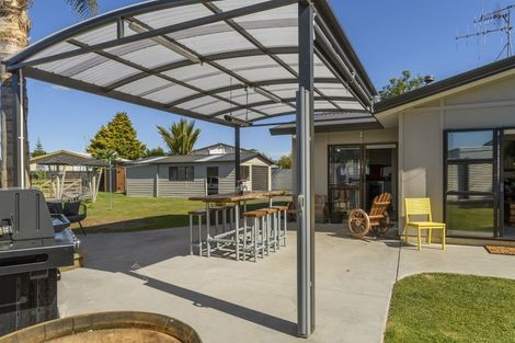 Photo of property in 139 Windermere Drive, Poike, Tauranga, 3112