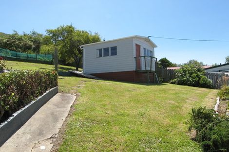 Photo of property in 3 Junction Road, Ravensbourne, Dunedin, 9022