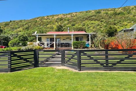 Photo of property in 58 Lake Ferry Road, Lake Ferry, Featherston, 5772