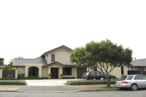 Photo of property in 11 Forest Drive, Parklands, Christchurch, 8083