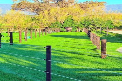 Photo of property in 14 Te Rauparaha Street, Otaki, 5512