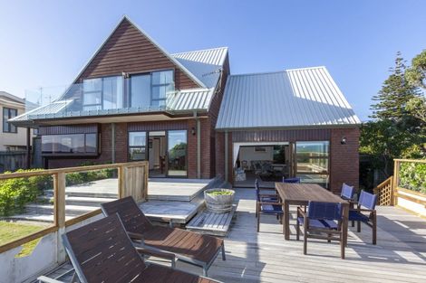 Photo of property in 47 Rosetta Road, Raumati South, Paraparaumu, 5032