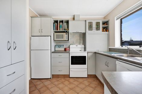 Photo of property in 33 Murdoch Street, Hawera, 4610