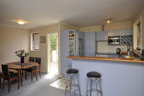 Photo of property in 76 Weatherly Road, Torbay, Auckland, 0630