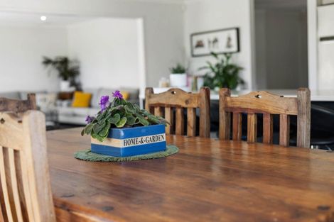 Photo of property in 9 Fitzgerald Road, Drury, 2113