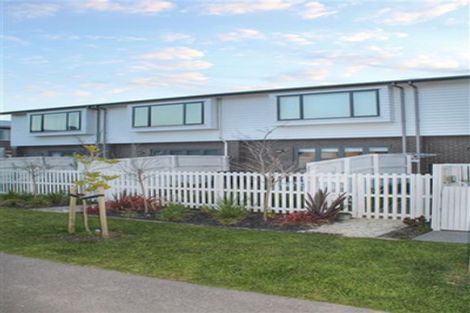 Photo of property in 3 Tahuhu Road, Mount Wellington, Auckland, 1062