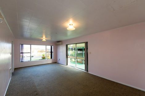 Photo of property in 427 Southland Place, Raureka, Hastings, 4120