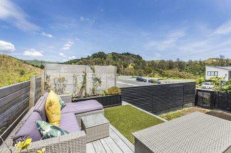 Photo of property in 43 Holystone Road, Whitby, Porirua, 5024