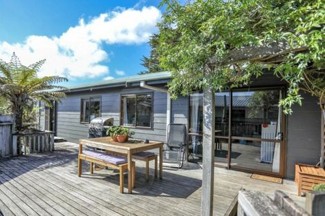 Photo of property in 254 Marsden Point Road, Ruakaka, 0116