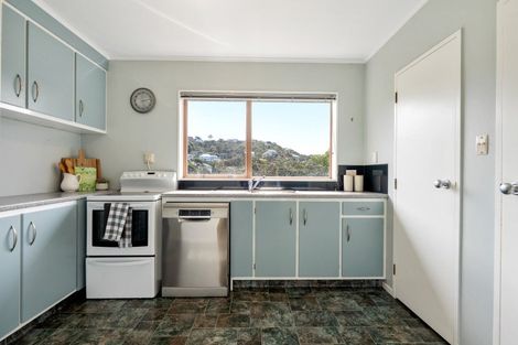 Photo of property in 3a Southern Cross Crescent, Island Bay, Wellington, 6023