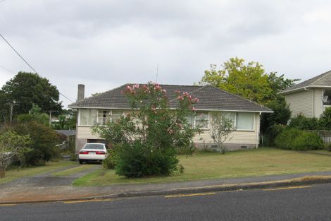 Photo of property in 2/45 Gordon Avenue, Forrest Hill, Auckland, 0620