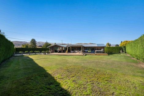 Photo of property in 1 Hall Road, Bannockburn, Cromwell, 9384