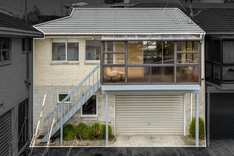 Photo of property in 2/86 Archers Road, Glenfield, Auckland, 0629