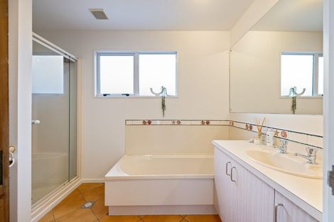 Photo of property in 1/725 Main North Road, Belfast, Christchurch, 8051