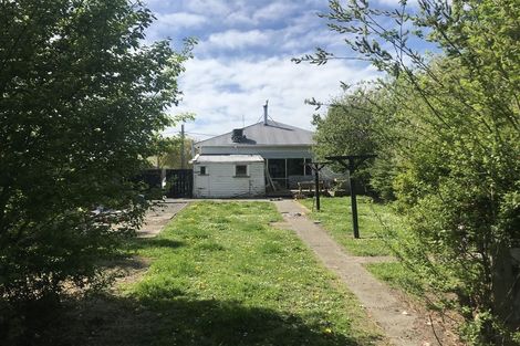 Photo of property in 233 Geraldine Street, Edgeware, Christchurch, 8013