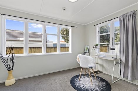 Photo of property in 116 Fairfield Road, Fairfield, Hamilton, 3214