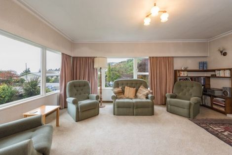 Photo of property in 37 Cawthron Crescent, Annesbrook, Nelson, 7011