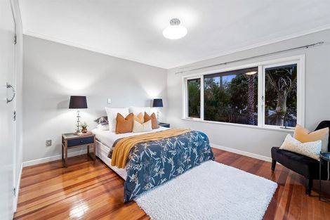 Photo of property in 1/16 Tobruk Crescent, Milford, Auckland, 0620