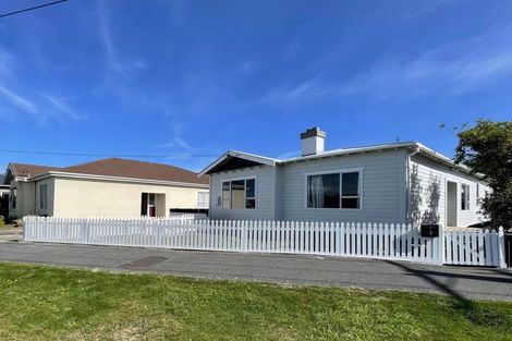 Photo of property in 9 Hargest Crescent, Saint Kilda, Dunedin, 9012