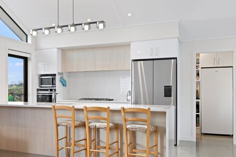 Photo of property in 29 Daniel Parade, Mangawhai, 0975