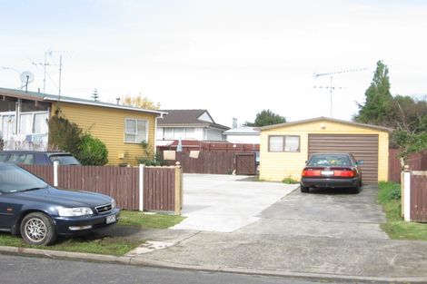 Photo of property in 2 Damson Place, Bucklands Beach, Auckland, 2012