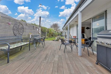 Photo of property in 28 Willock Street, Kaiapoi, 7630