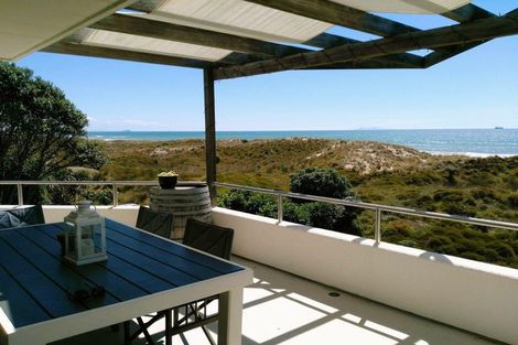 Photo of property in 385b Oceanbeach Road, Mount Maunganui, 3116