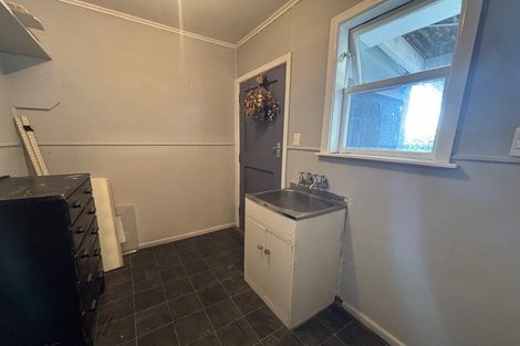 Photo of property in 115 King Street, Taradale, Napier, 4112