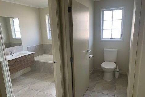 Photo of property in 60 Hastings Road, Pyes Pa, Tauranga, 3112