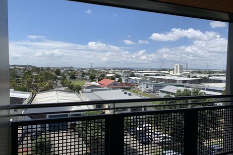 Photo of property in 421/64 Victoria Street, Onehunga, Auckland, 1061