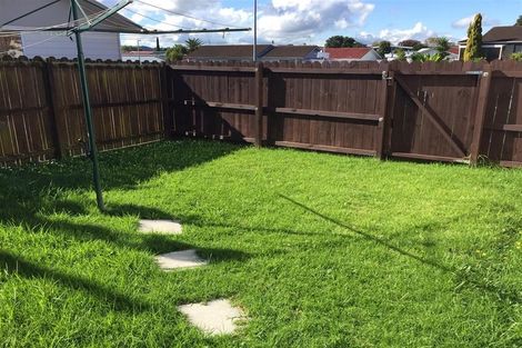 Photo of property in 2/40 Dawson Road, Otara, Auckland, 2023