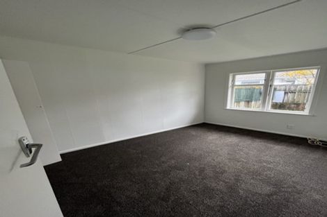 Photo of property in 4/1068 Fergusson Drive, Clouston Park, Upper Hutt, 5018