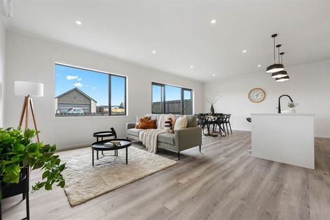 Photo of property in 8 Guillaume Street, Chartwell, Hamilton, 3210