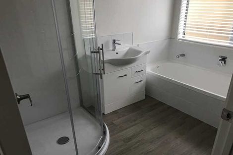 Photo of property in 14 Ladeira Place, Fitzroy, Hamilton, 3206