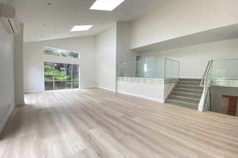 Photo of property in 22 Lorikeet Place, Unsworth Heights, Auckland, 0632