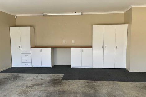 Photo of property in 151 Schnell Drive, Kelvin Grove, Palmerston North, 4414