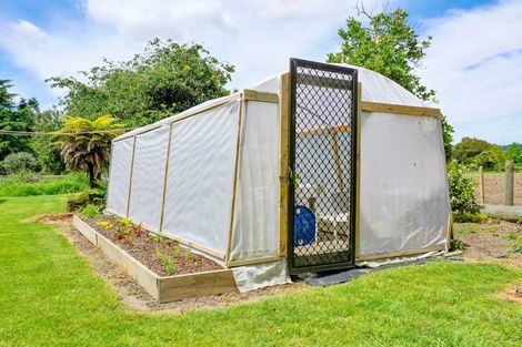 Photo of property in 96 Macdonald Road, Te Teko, Whakatane, 3192