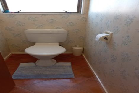 Photo of property in 6 Linda Place, Saint Johns Hill, Whanganui, 4501