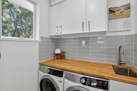 Photo of property in 85 Kia Ora Road, Beach Haven, Auckland, 0626