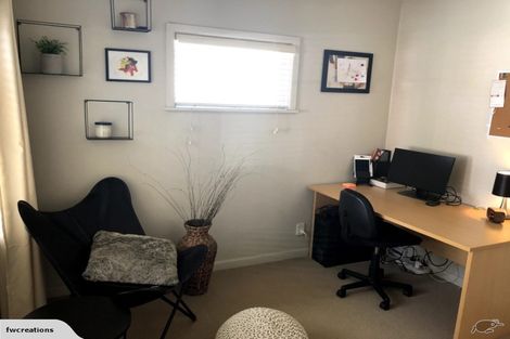 Photo of property in 57 Onewa Road, Northcote, Auckland, 0627