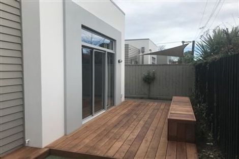 Photo of property in 110c Hamilton Avenue, Ilam, Christchurch, 8041