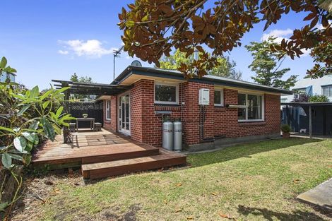 Photo of property in 3/84 Holly Road, St Albans, Christchurch, 8014