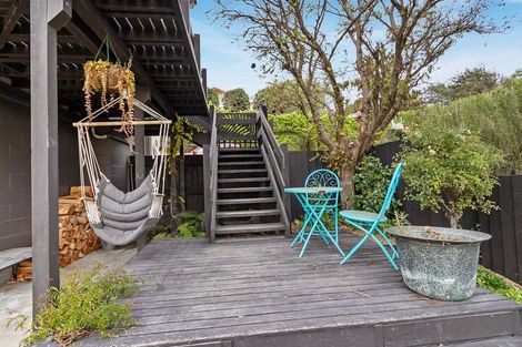 Photo of property in 82 Douglas Street, Highfield, Timaru, 7910