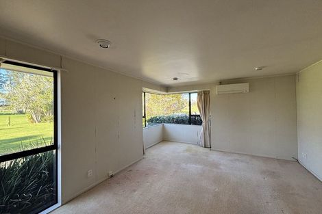 Photo of property in 1 Old Pine Valley Road, Dairy Flat, Silverdale, 0992
