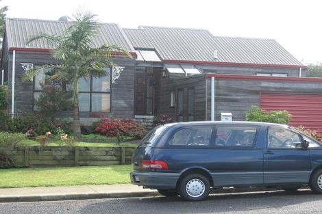 Photo of property in 22 Ayr Road, Pakuranga, Auckland, 2010