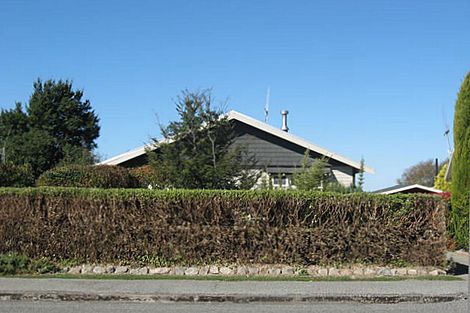 Photo of property in 33 Harris Street, Waimate, 7924