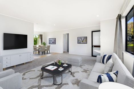 Photo of property in 1/63 Beaubank Road, Kelston, Auckland, 0602