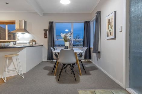 Photo of property in 1 Quinn Road, Levin, 5510